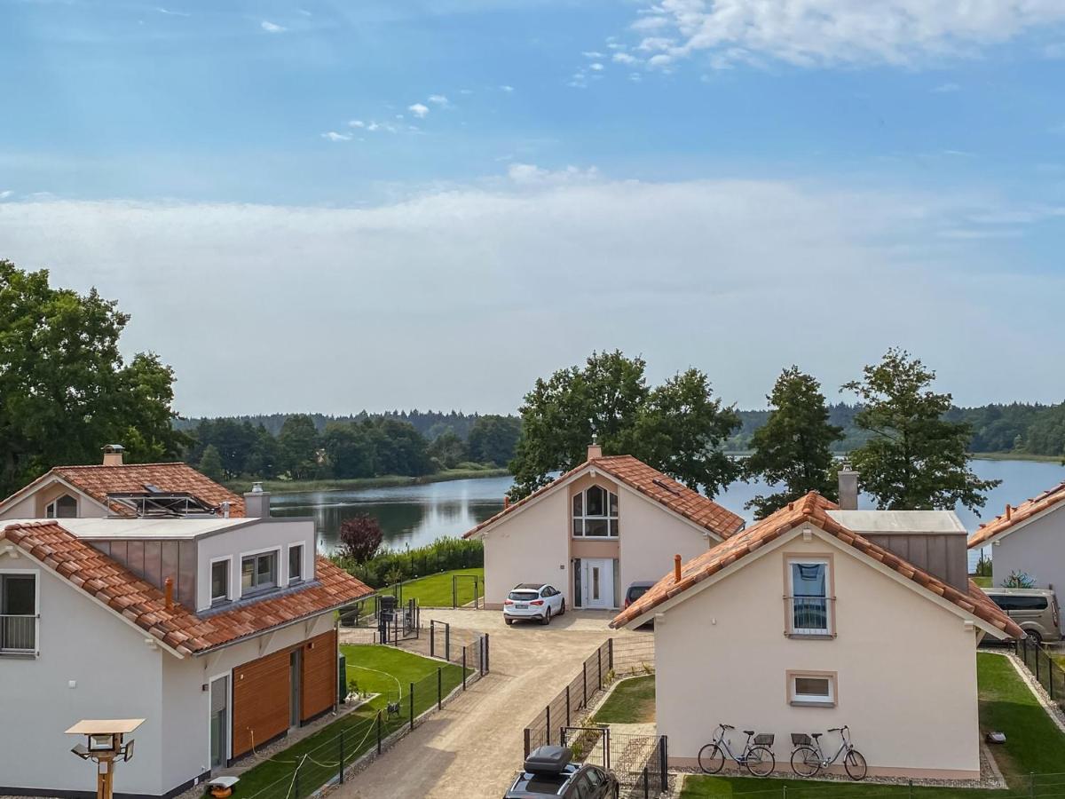 5 Sterne-Ferienhaus Eisvogel Am See Mit Sauna Und Kamin Krakow am See Dış mekan fotoğraf